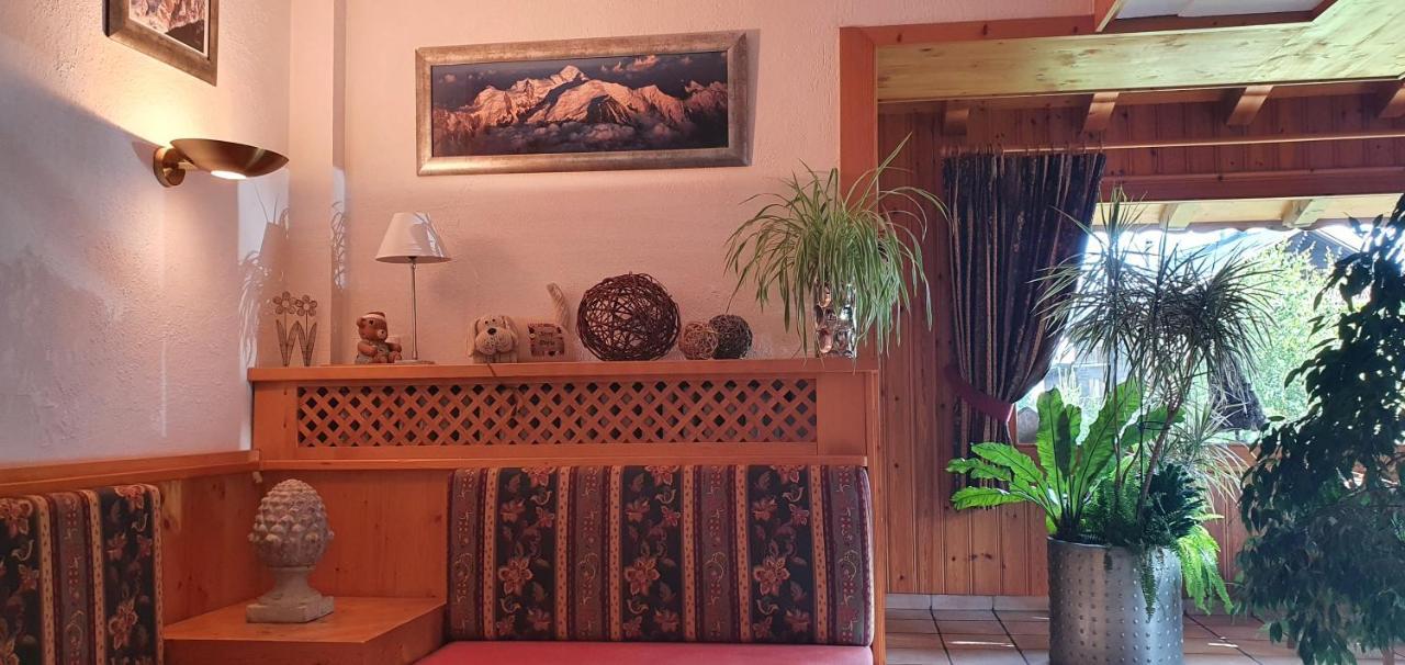 Alp-Hotel موجوف المظهر الخارجي الصورة