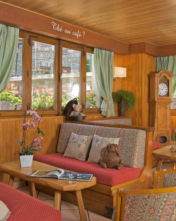Alp-Hotel موجوف المظهر الخارجي الصورة